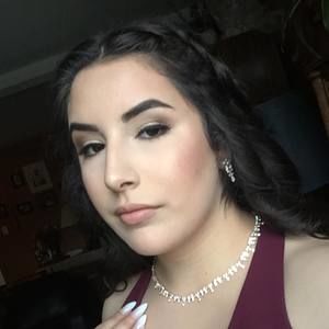 Meet your Posher, Ashlee